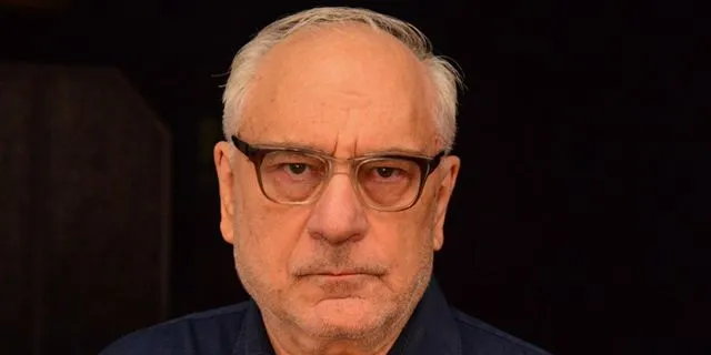 Ο Δημήτρης Δημητριάδης