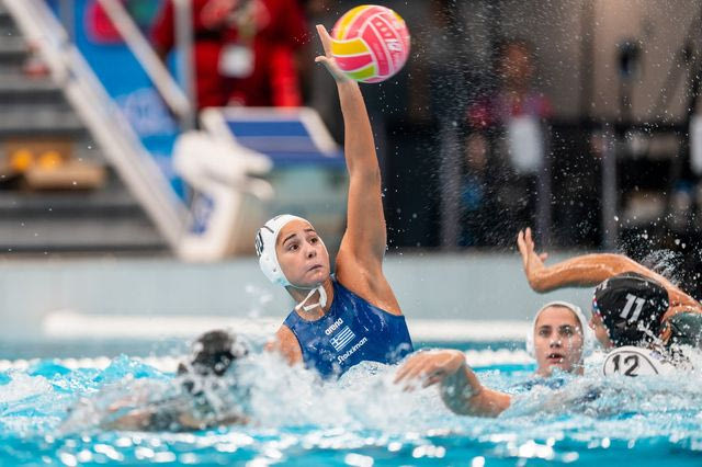 Ελλάδα – Ιταλία 15-10: Η γαλανόλευκη συνέχισε την αήττητη επέλαση και βρίσκεται με το 1,5 πόδι στα ημιτελικά του Ευρωπαϊκού