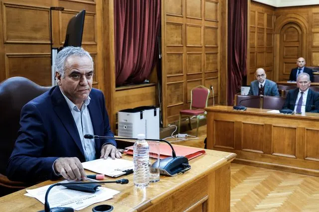 ΟΠΕΚΕΠΕ: Το Μαξίμου “ψάχνει” το σκάνδαλο του 2025 στο… 2015