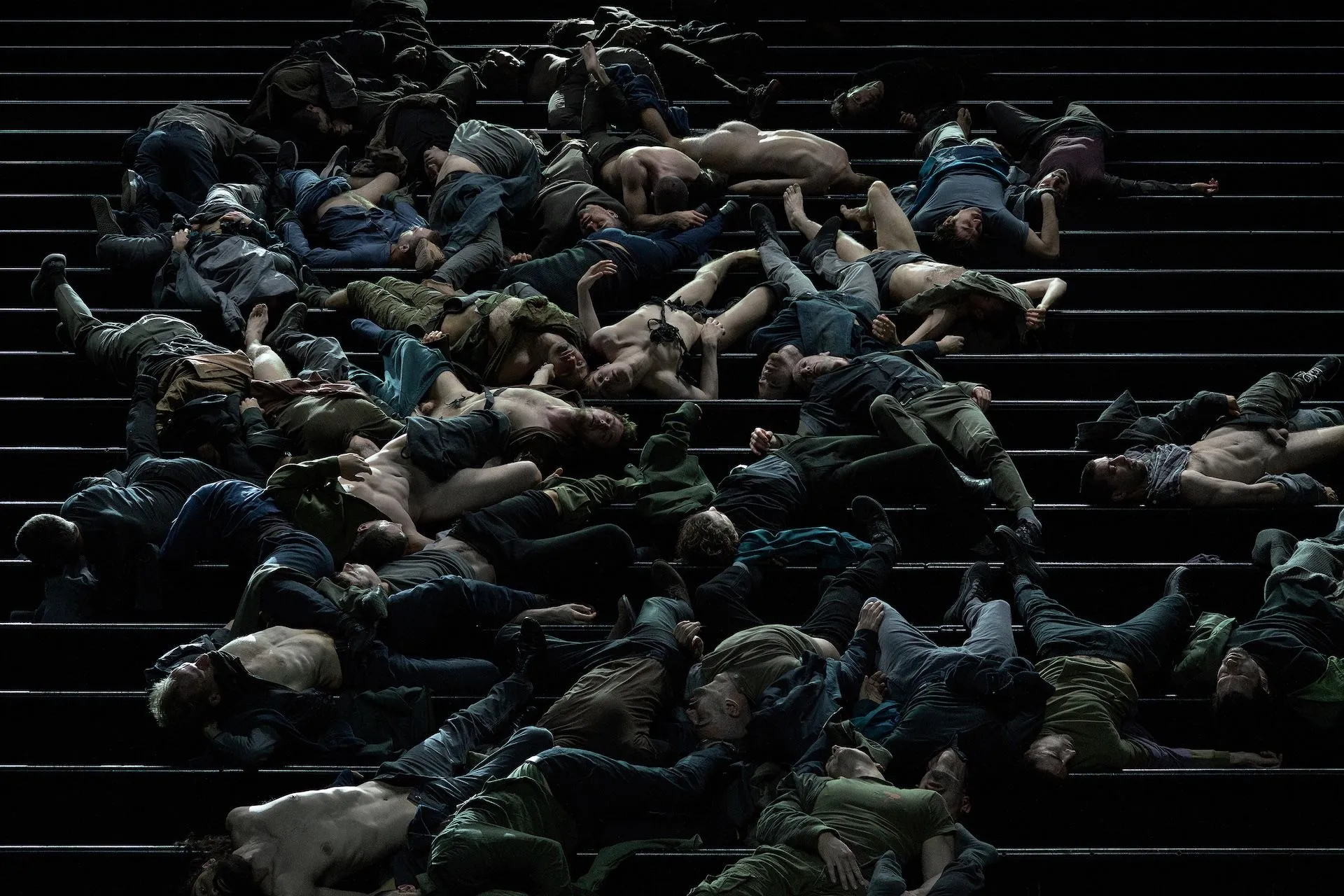 Requiem for the End of Love (2026)_photograph by Julian Mommert_3166