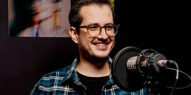 Ο κωμικός Θανάσης Cain Σαμαράς