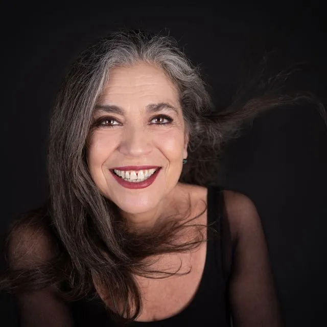 Δύο ταξιδιάρικες συναυλίες που “ανοίγουν” τον χάρτη της Μεσογείου