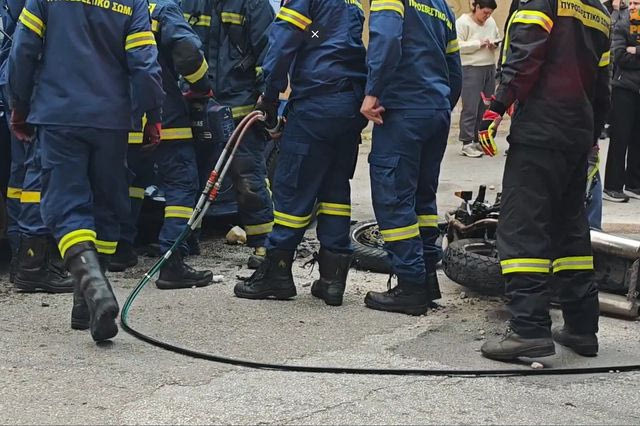 Τροχαίο με δύο τραυματίες στον Βύρωνα