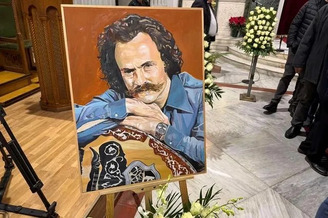 Συγκίνηση στο τελευταίο αντίο στον Γιάννη Ξυλούρη (Ψαρογιάννη) – Φωτογραφίες