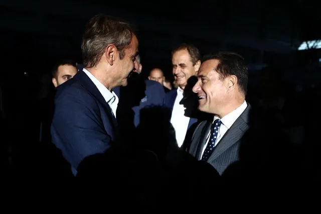 Ενδοκυβερνητική “γκρίνια” για “άφαντους” υπουργούς