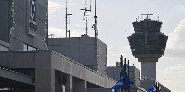 Στιγμιότυπο από τον Διεθνή Αερολιμένα Αθηνών "Ελευθέριος Βενιζέλος