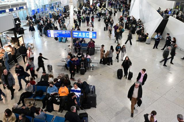 Μπλακ άουτ στο FIR: Ο Δήμας ζήτησε και έλαβε την παραίτηση του διοικητή της ΥΠΑ