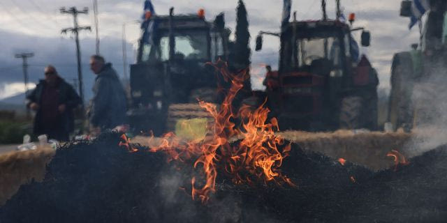 Η μέρα της κρίσης για το μέλλον των αγροτικών μπλόκων