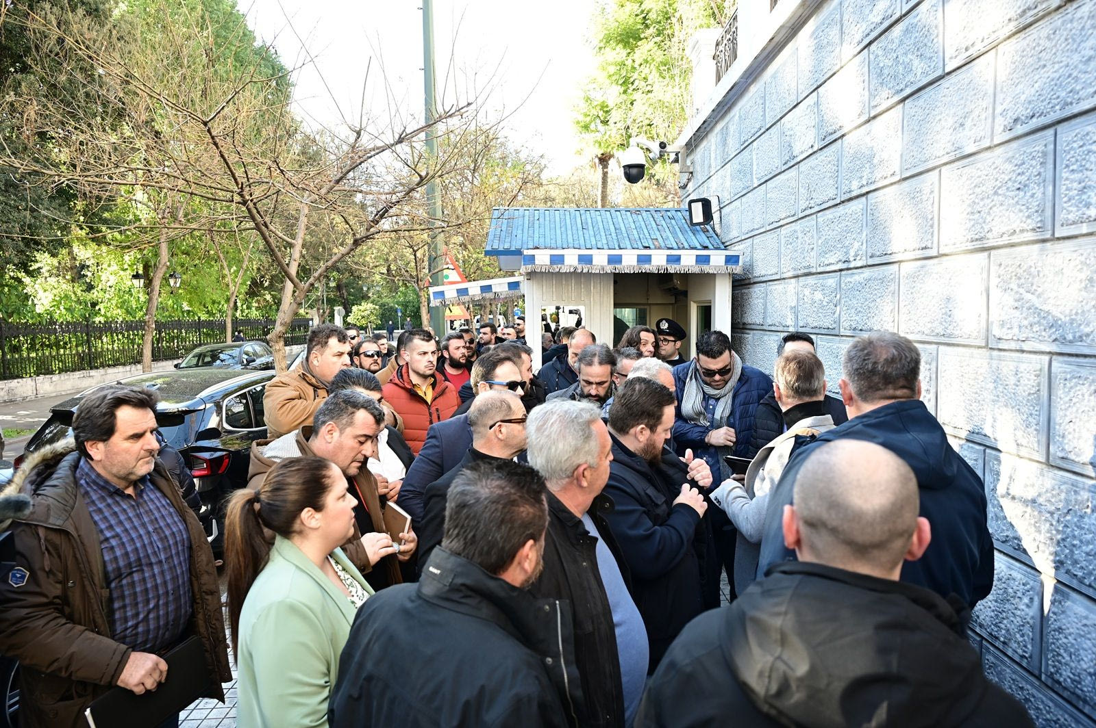 LIVE BLOG: Αγρότες ώρα μηδέν - Συνάντηση 