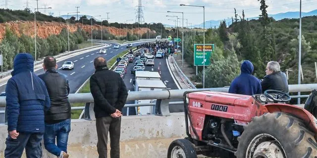 Αγροτικά μπλόκα