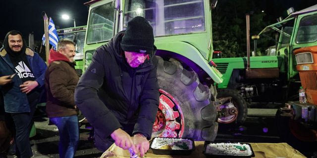 Αλλαγή του χρόνου στα μπλόκα για τους αγρότες, ενόψει της σύσκεψης στα Μάλγαρα