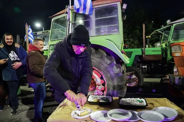 Αλλαγή του χρόνου στα μπλόκα για τους αγρότες, ενόψει της σύσκεψης στα Μάλγαρα