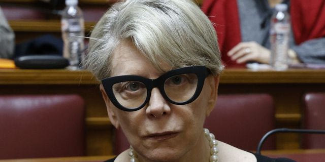 Η Έλενα Ακρίτα στη Βουλή