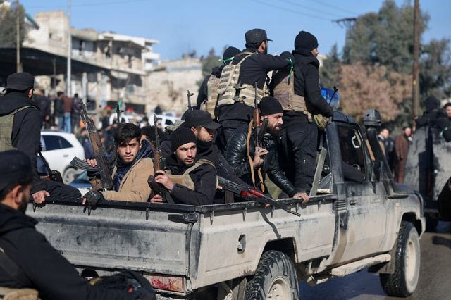 Συρία: Έκκληση από τον απεσταλμένο του Τραμπ για αυτοσυγκράτηση στο Χαλέπι