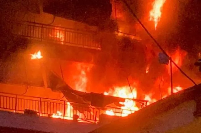 Αλεξάνδρεια Ημαθίας: Φωτιά σε διαμερίσματα πολυκατοικίας