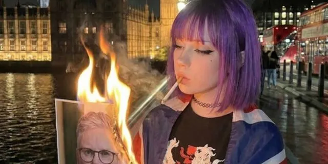 “Αμέλια”: Η βρετανίδα ΑΙ μαθήτρια που σπέρνει ακροδεξιά ρητορική