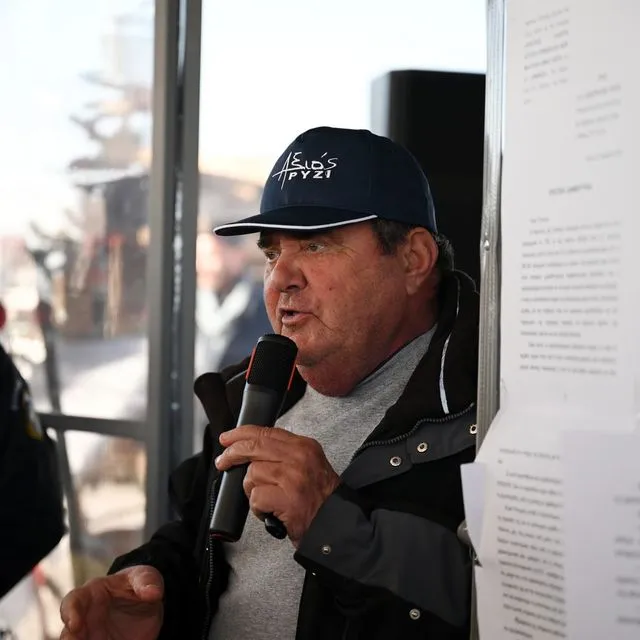 Ο Κώστας Ανεστίδης