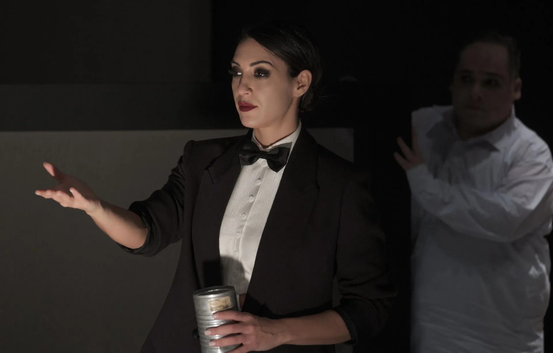 Αυτός που έκλεψε τη μέρα και πλήρωσε τα μεσάνυχτα