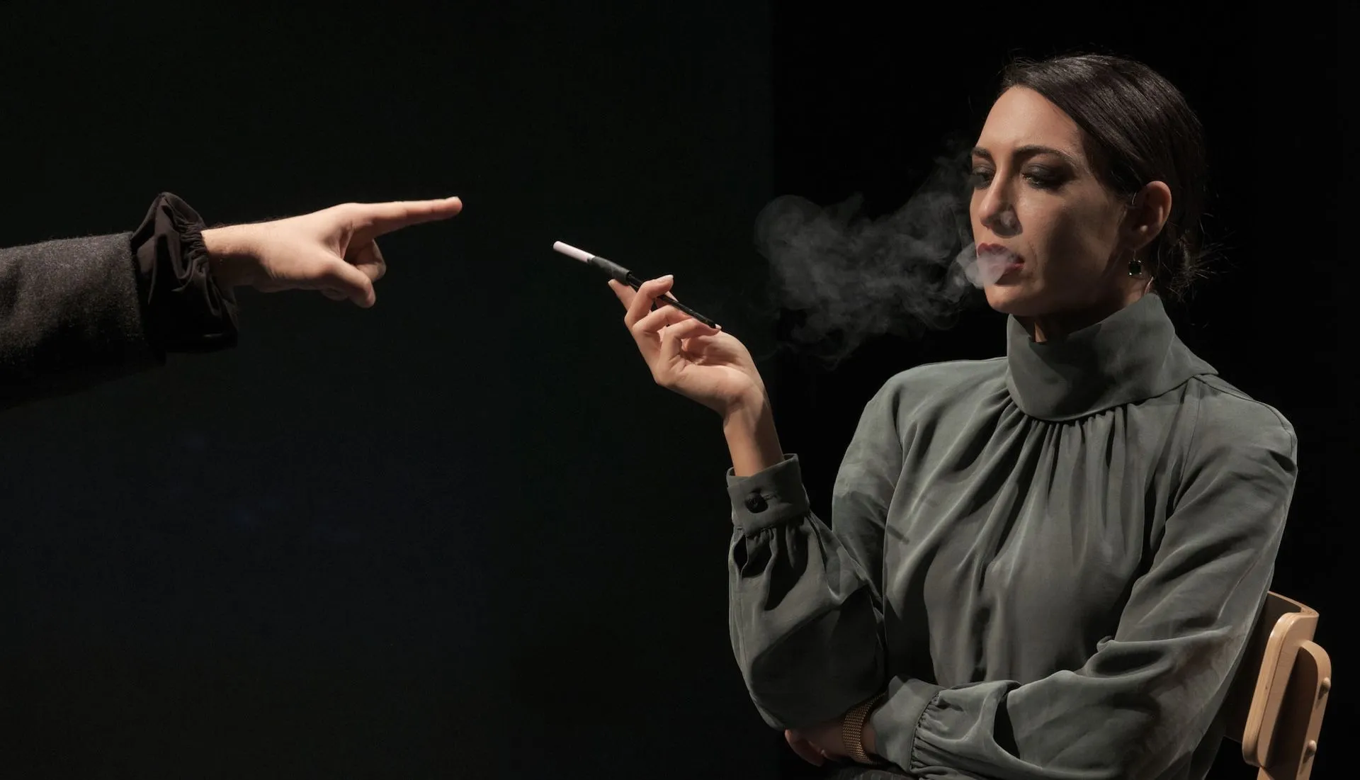 Αυτός που έκλεψε τη μέρα και πλήρωσε τα μεσάνυχτα