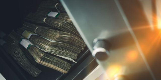 Τράπεζες: Σταθερή αύξηση των καταθέσεων