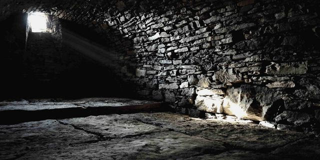 Φινλανδία: 80χρονος ζούσε υπό άθλιες συνθήκες σε υπόγειο για 20 χρόνια