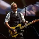 Ο Μπρους Σπρίνγκστιν αποτίει φόρο τιμής στα θύματα της Μινεάπολης με νέο τραγούδι του