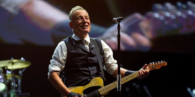 Ο Μπρους Σπρίνγκστιν αποτίει φόρο τιμής στα θύματα της Μινεάπολης με νέο τραγούδι του