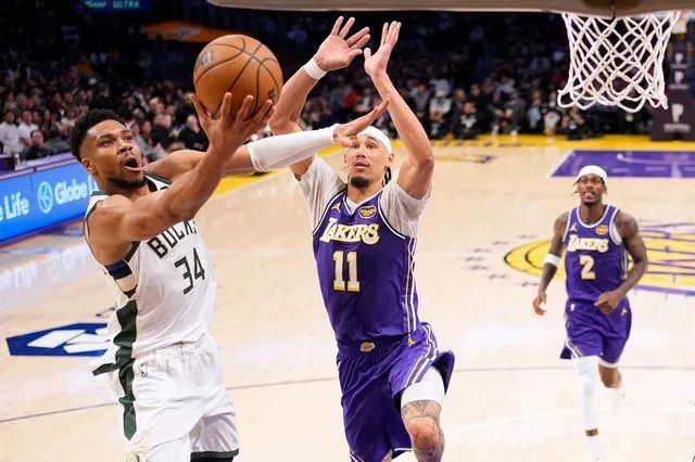 Ο Γιάννης Αντετοκούνμπο