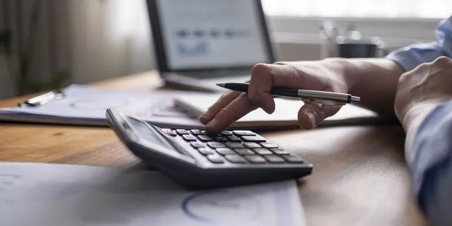 Μικρές επιχειρήσεις – εξαγωγές: Ποιες και πώς απαλλάσσονται από τον ΦΠΑ – Η διαδικασία