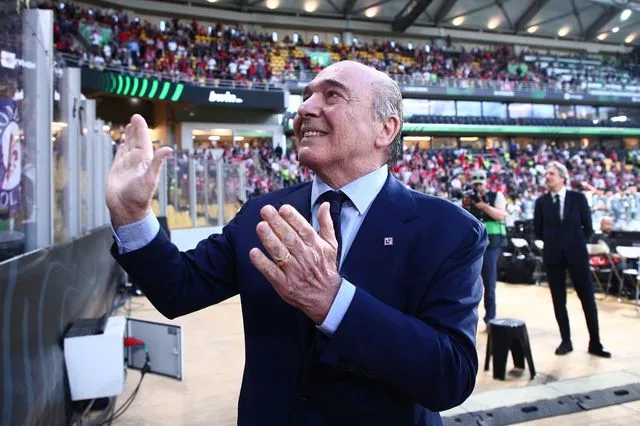 Ο Ρόκο Κομίσο