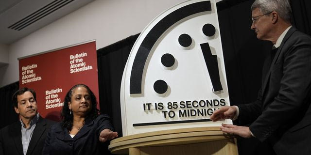 Το ρολόι της Αποκάλυψης