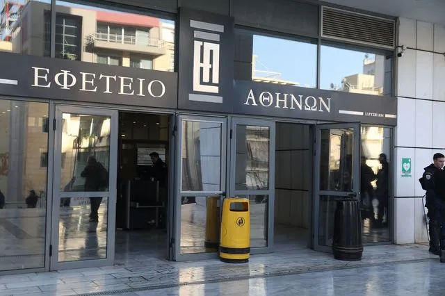 Κολωνός: Αναβολή για τον Νοέμβριο στη δίκη για την κακοποίηση της 12χρονης