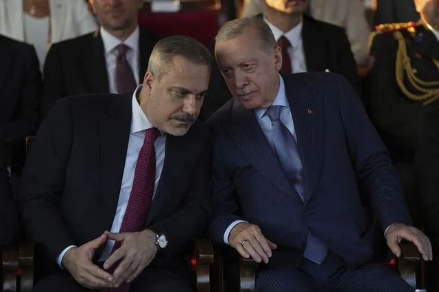 Ρετζέπ Ταγίπ Ερντογάν - Χακάν Φιντάν