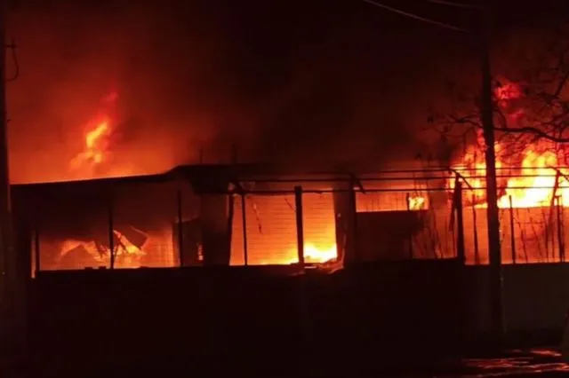 Φωτιά στο Μενίδι