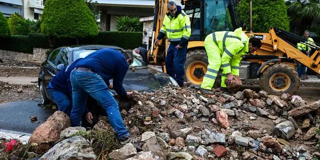 Καταστροφές στην Άνω Γλυφάδα, από την κακοκαιρία