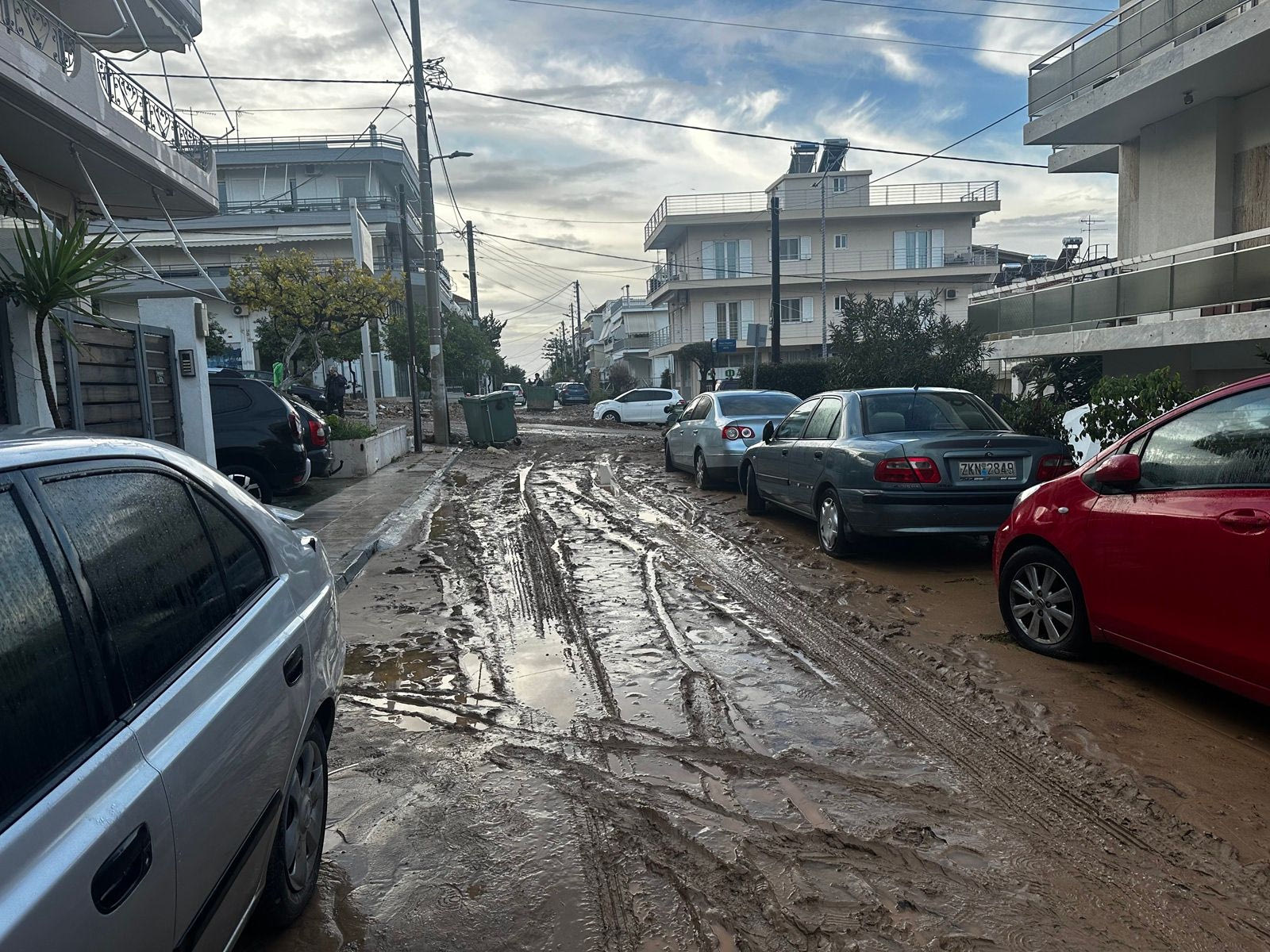 Η επόμενη μέρα της κακοκαιρίας στην Άνω Γλυφάδα