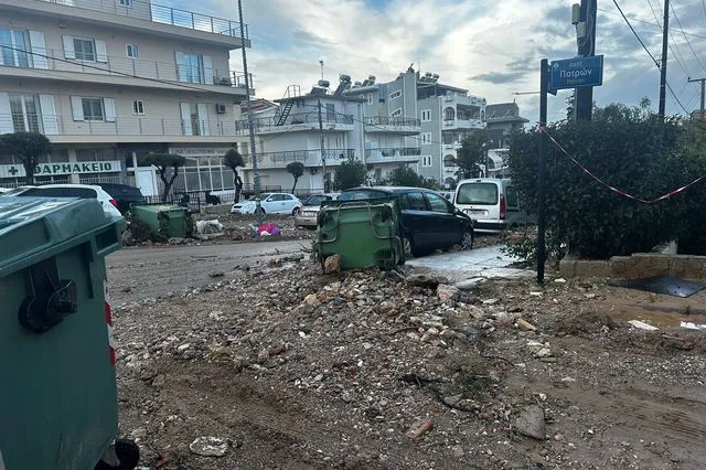 Η επόμενη μέρα της κακοκαιρίας στην Άνω Γλυφάδα