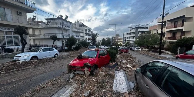 Η επόμενη μέρα της κακοκαιρίας στην Άνω Γλυφάδα