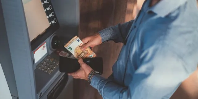 Εβδομάδα πληρωμών από Δευτέρα – Πότε καταβάλλονται συντάξεις και επιδόματα