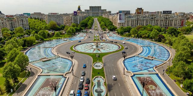 Βουκουρέστι, πλατεία Unirii