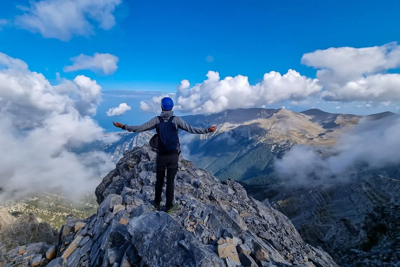 Η ψηλότερη κορυφή του Ολύμπου, ο Μύτικας