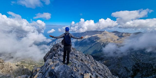 Η ψηλότερη κορυφή του Ολύμπου, ο Μύτικας