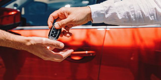 Συνεργασία Surprice Car Rental και Caroo για την ανάπτυξη υπηρεσιών car sharing