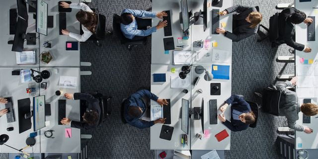 Ιταλία: Έντονες αντιδράσεις με ερωτηματολόγιο επιχείρησης – Τι ρωτούσε