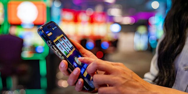 Στο “στόχαστρο” του ΥΠΕθΟ, ο παράνομος τζόγος – Στα “σκαριά”  στοχευμένα μέτρα