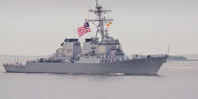 Ισραήλ: Αμερικανικό αντιτορπιλικό κατέπλευσε στο λιμάνι Εϊλάτ