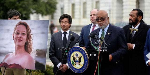 Συνέντευξη Τύπου για την εκτέλεση της Ρενέ Γκουντ