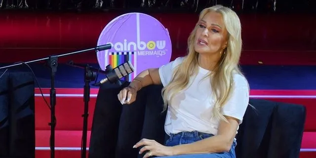 Νατάσα Θεοδωρίδου: “Με ακολουθεί το ψέμα ότι μπήκα στο χειρουργείο και βγήκα μια άλλη”