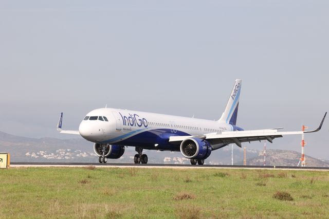 Στο “Ελευθέριος Βενιζέλος” η πρώτη απευθείας πτήση από Ινδία με την IndiGo