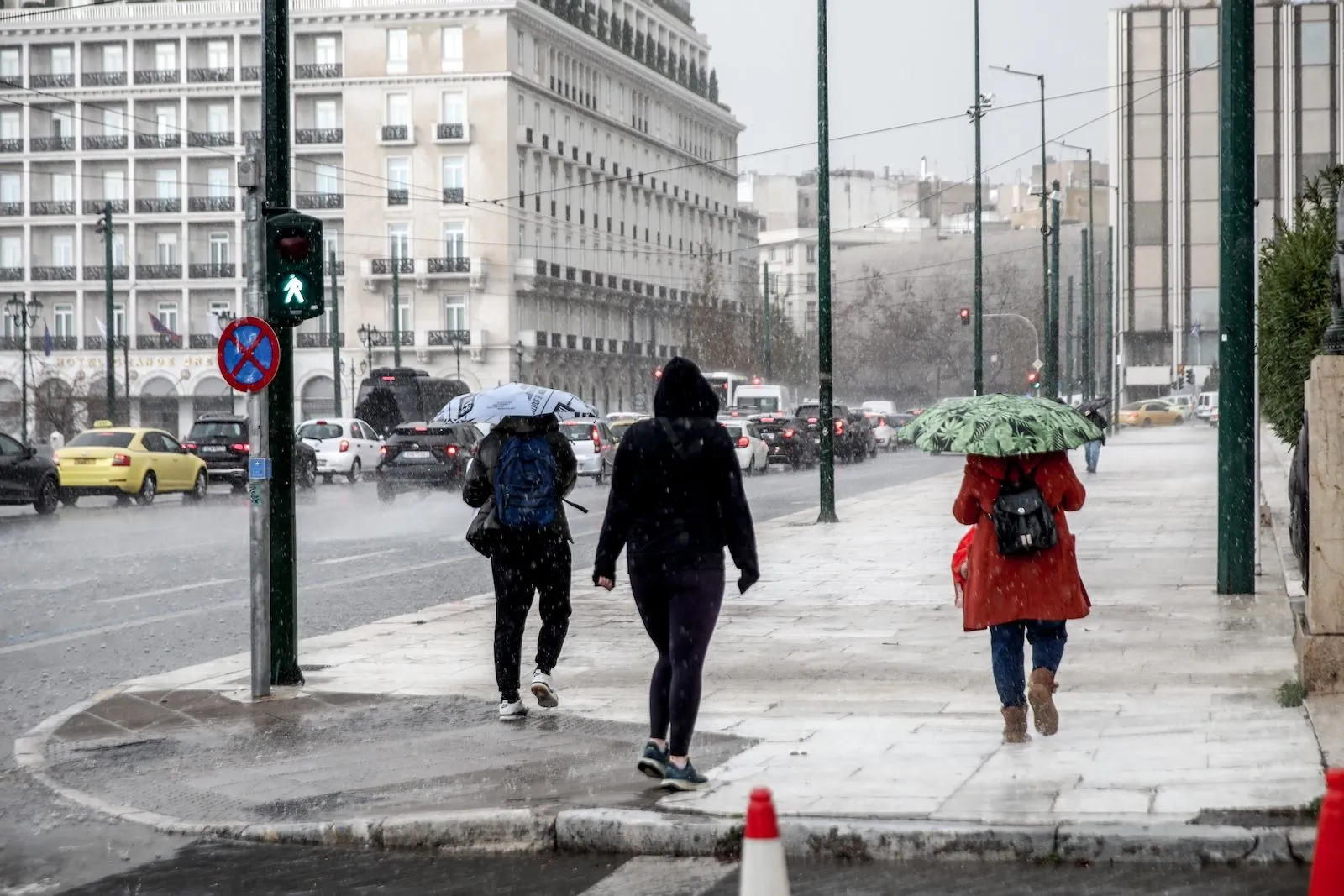 Κακοκαιρία: Σε εξέλιξη το πρώτο κύμα - Eπτά περιοχές σε red code και 